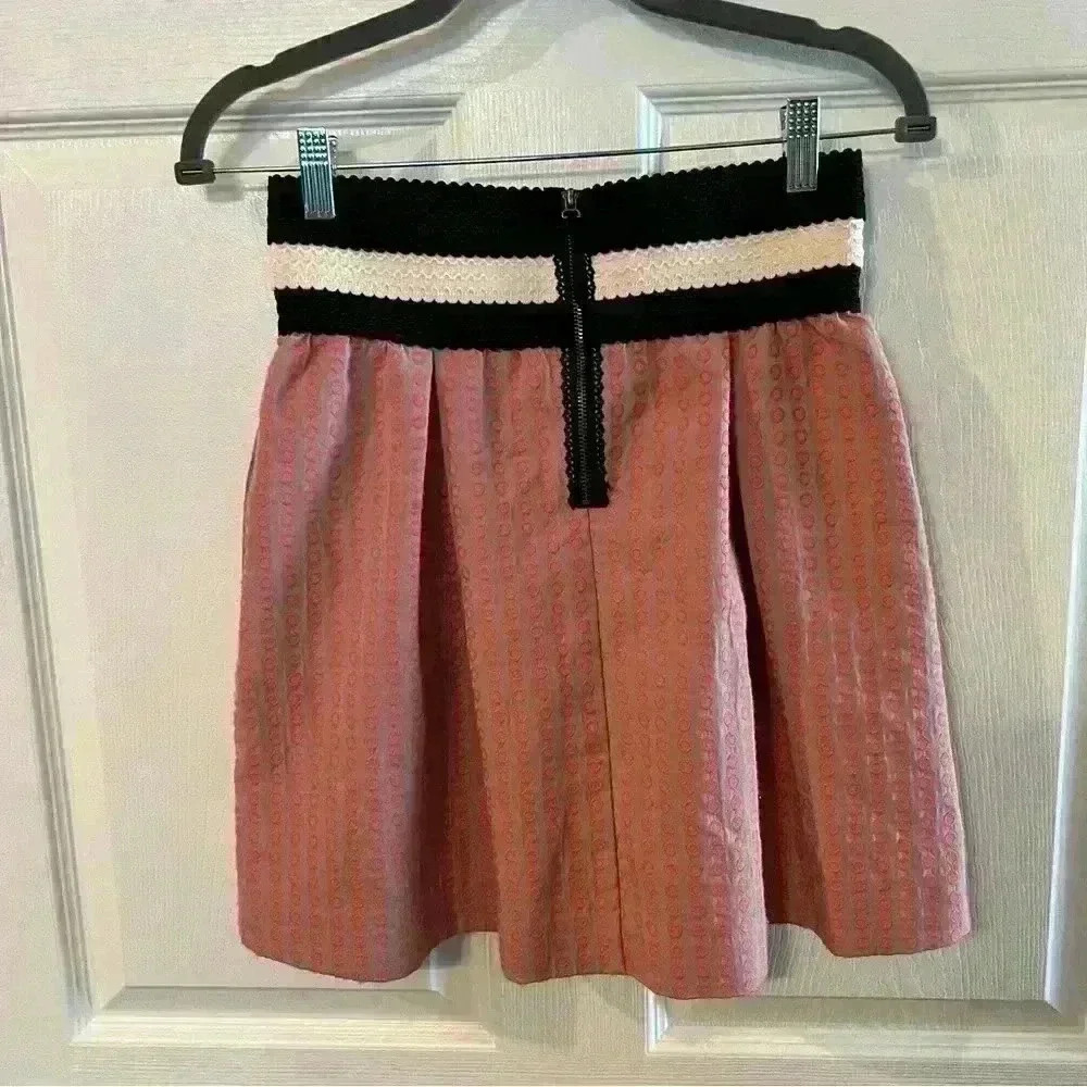 Maeve Pink and Cream Embroidered Skirt with Thick Black and White Waist Size XS - Picture 6 of 9